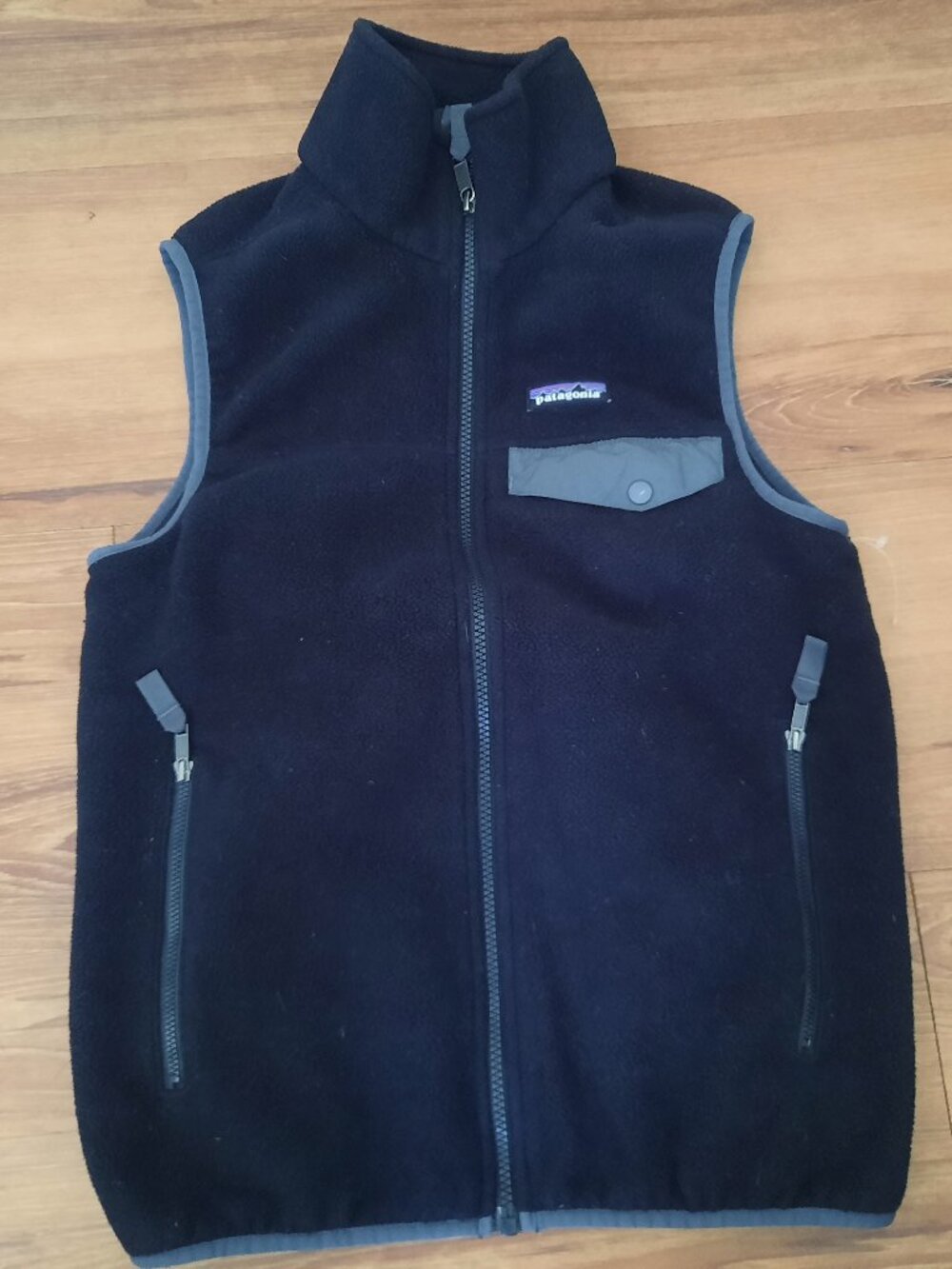 Patagonia Synchilla Fleece Vest in Black Size XS